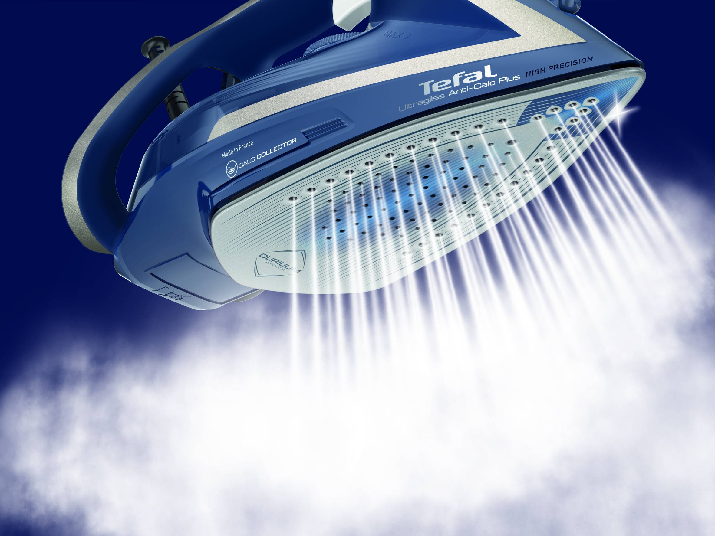 Naparovacia žehlička Tefal Ultragliss Plus FV6830E0 Tmavomodrá/Biela