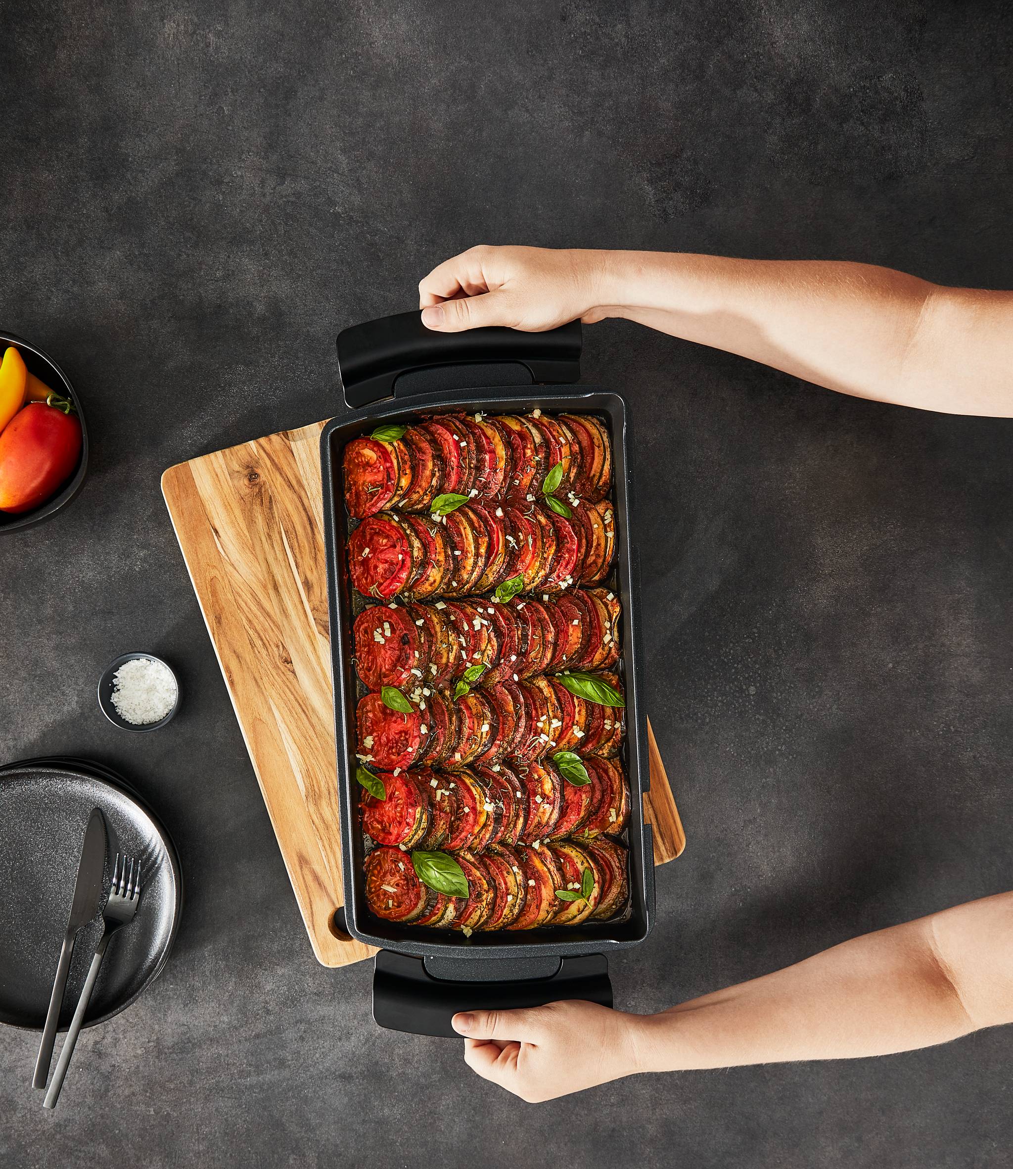 Tanier na občerstvenie a pečivo XA727810