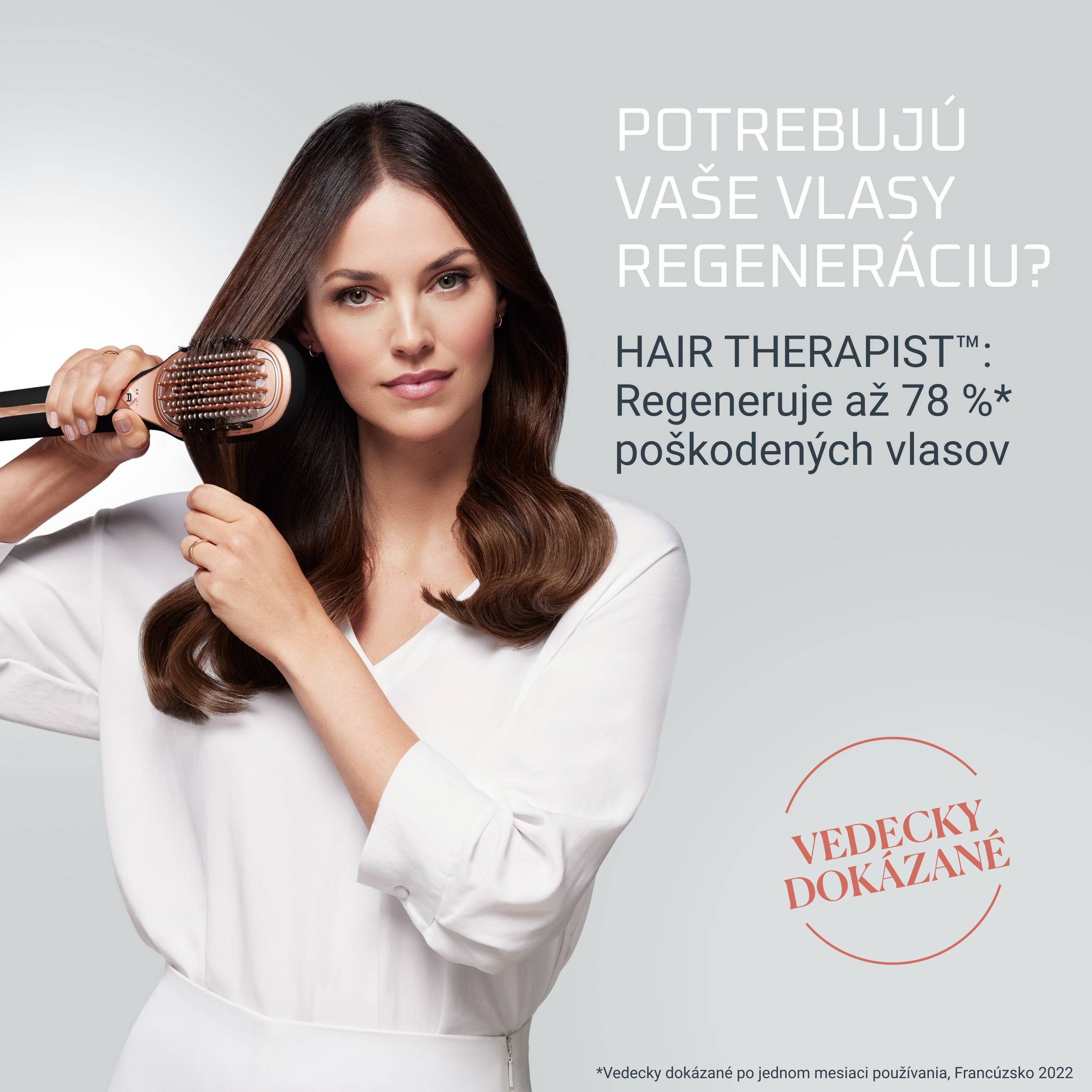 Regeneračná parná kefa na vlasy HAIR THERAPIST™ CF9940F0