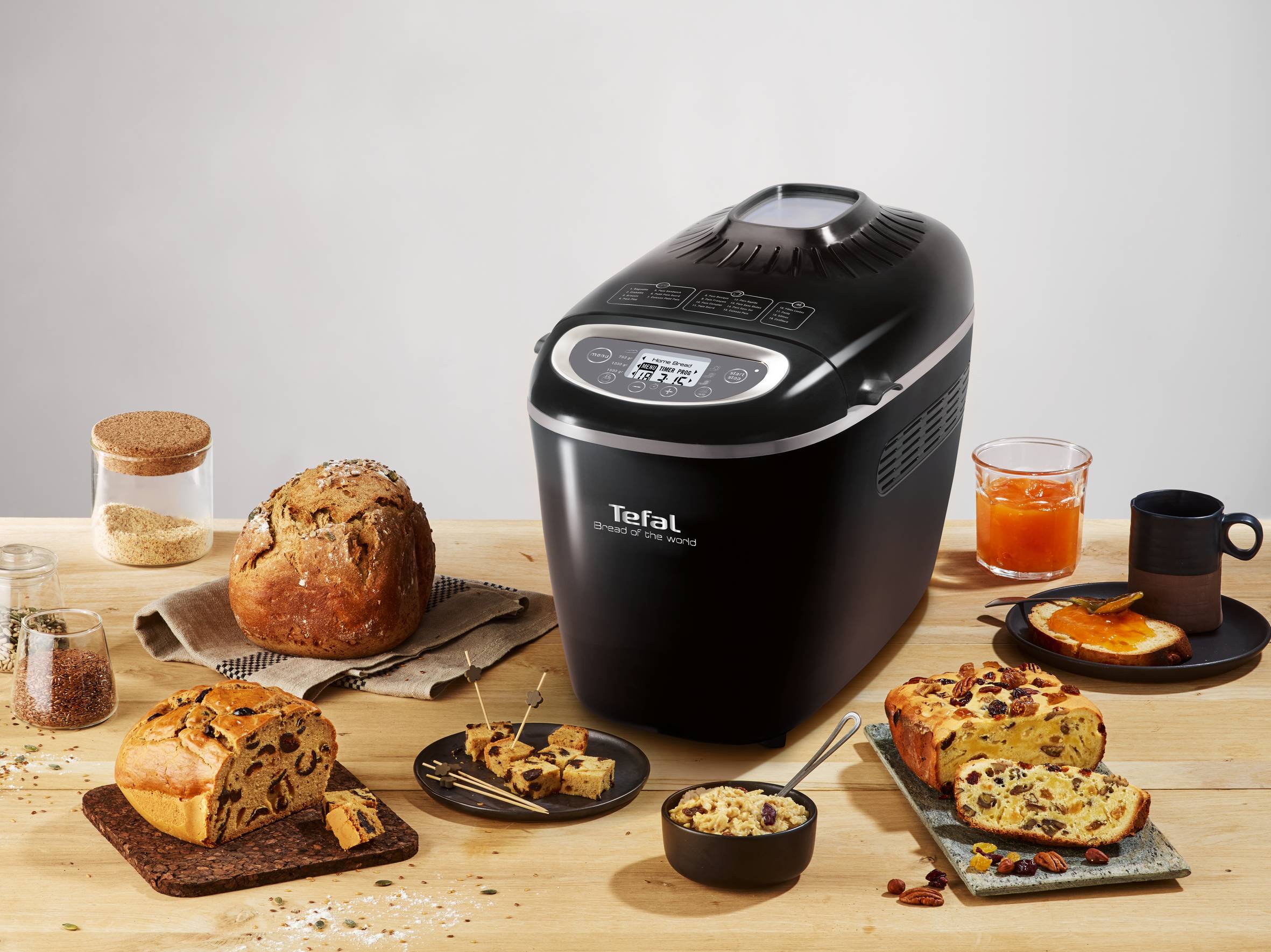 Domáca pekáreň Tefal Bread of the World PF611838 Čierna