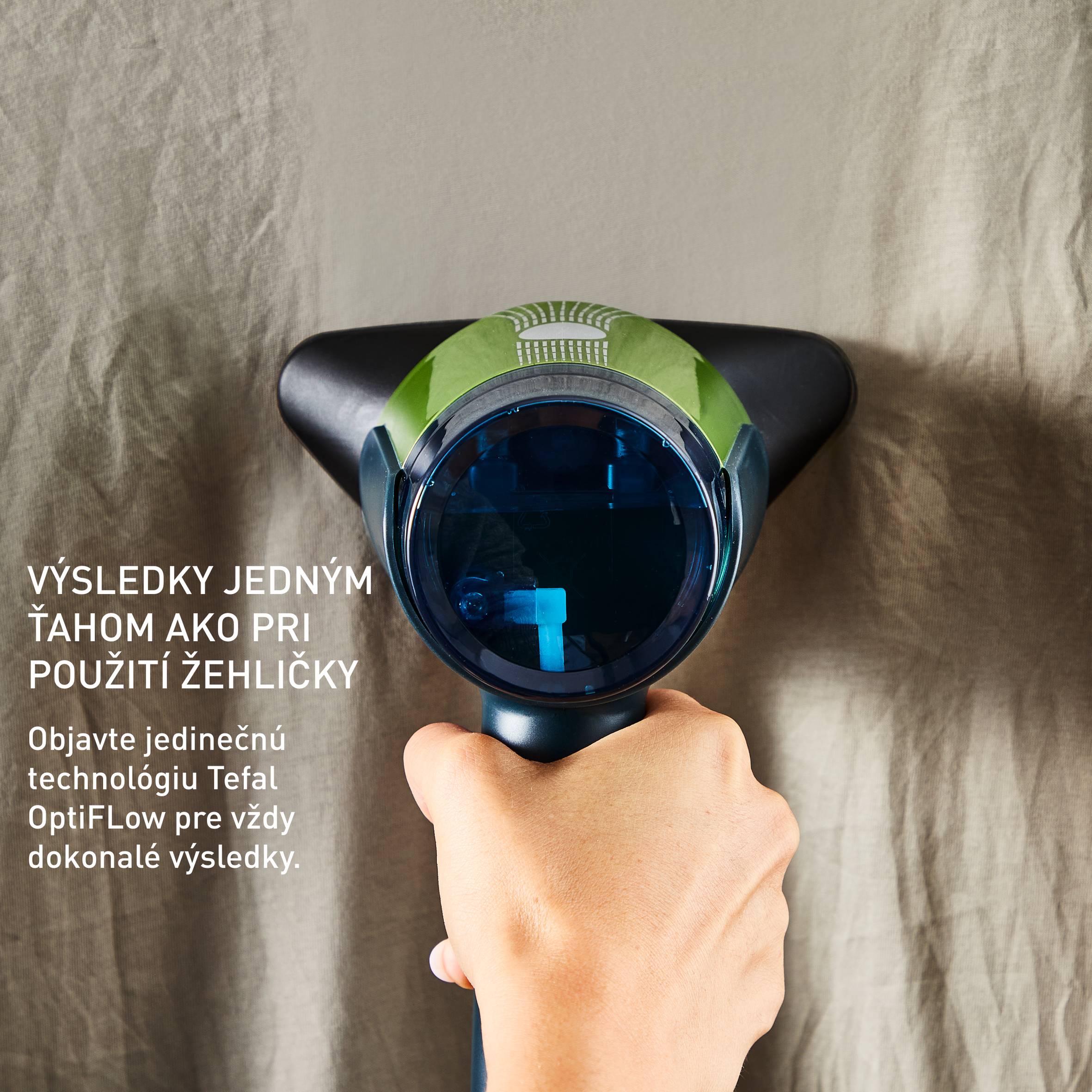 Nasávací ručný naparovač a žehlička 2v1 Tefal AeroSteam DT9810F0 Čierny