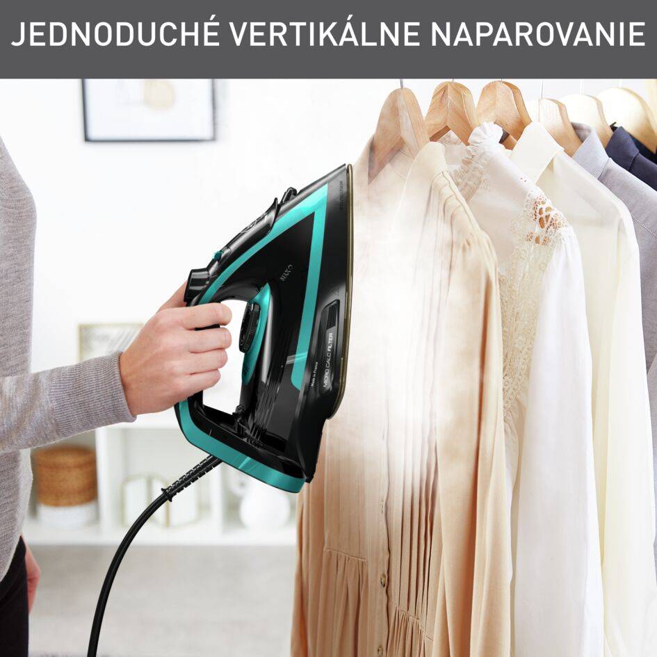 Naparovacia žehlička Tefal Puregliss FV8066E0 Azúrová/Čierna