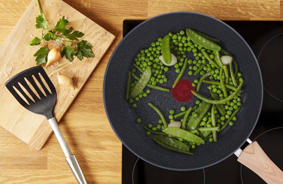 Wok panvica Tefal Natural Force G2661972 28 cm