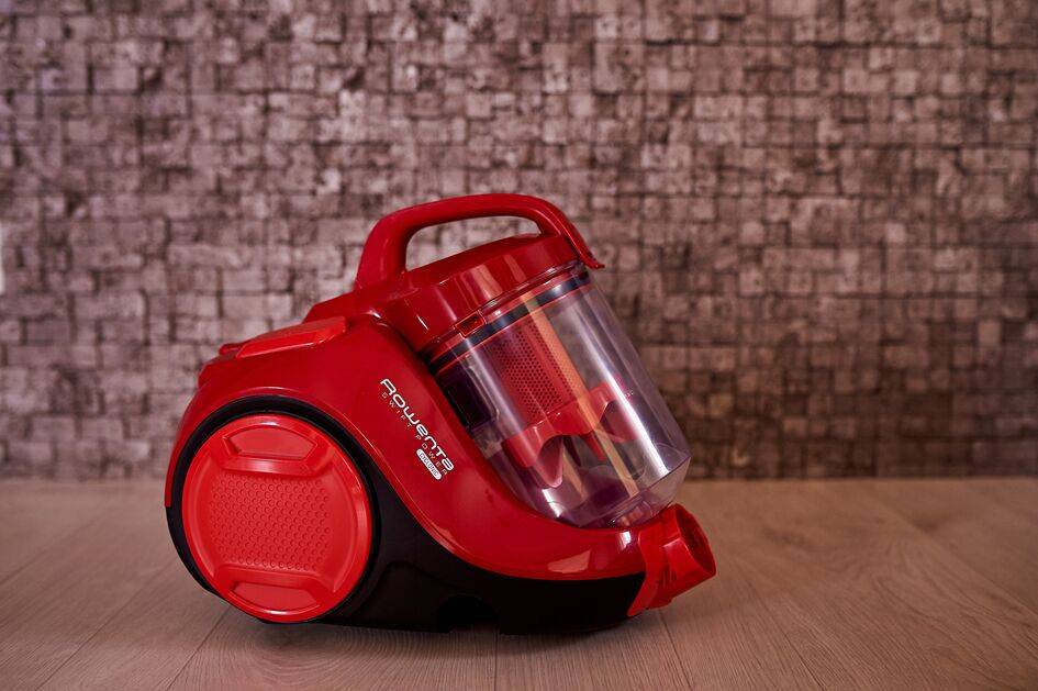 SWIFT POWER CYCLONIC RO2913EA červený